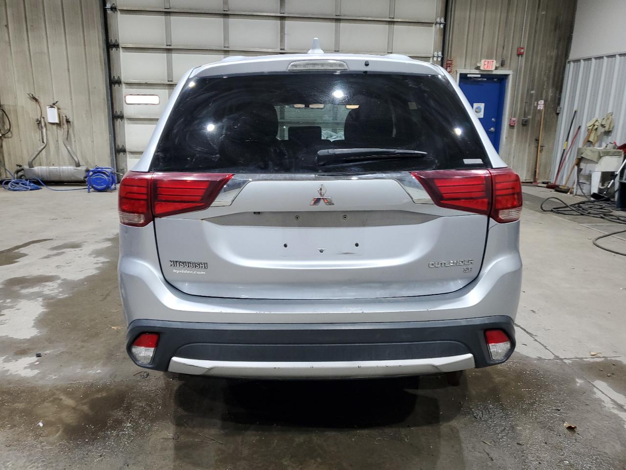 2017 Mitsubishi Outlander Se VIN: JA4AZ3A3XHZ037823 Lot: 84638585