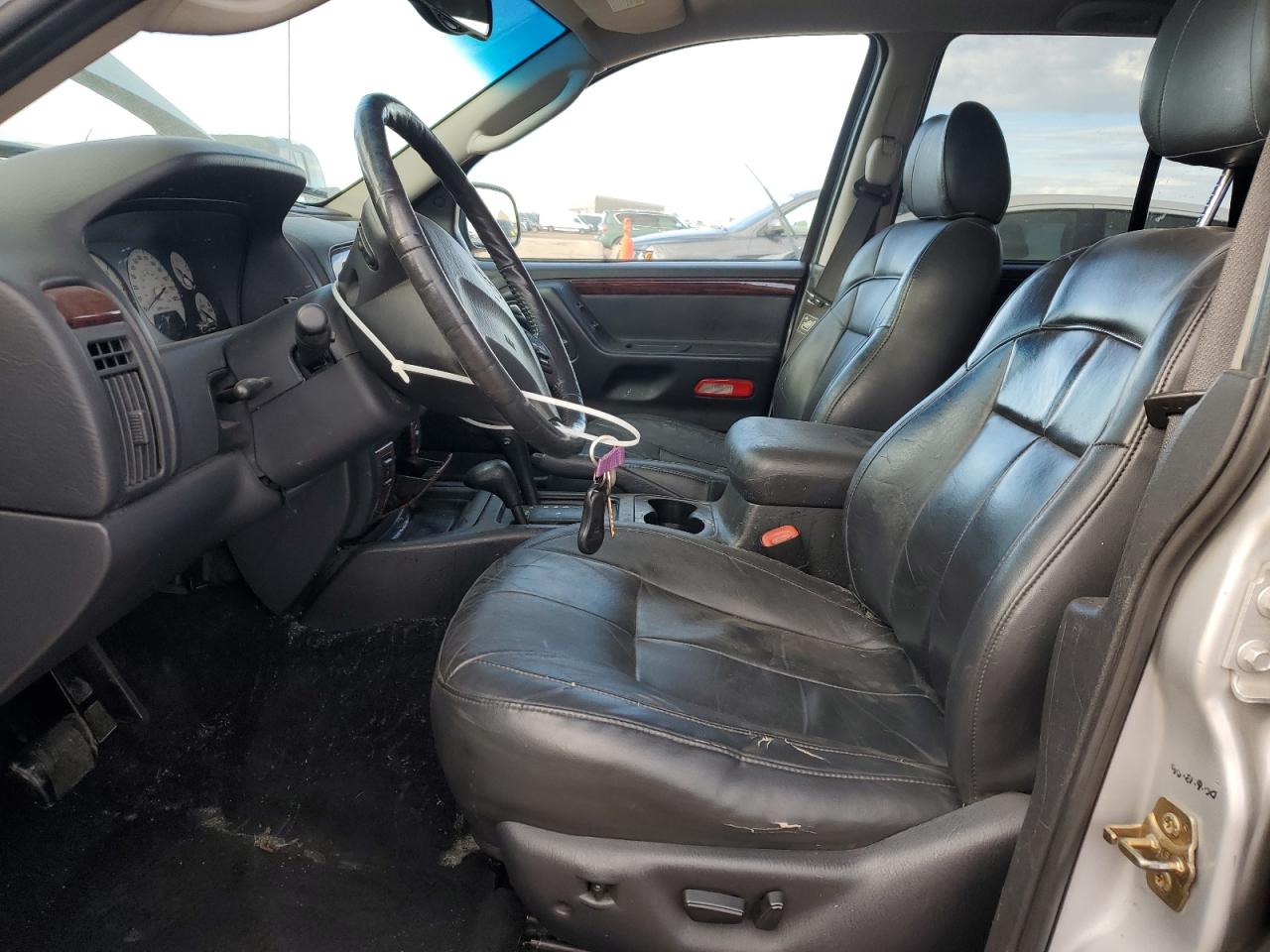 2002 Jeep Grand Cherokee Limited VIN: 1J4GW58N92C298439 Lot: 86235065