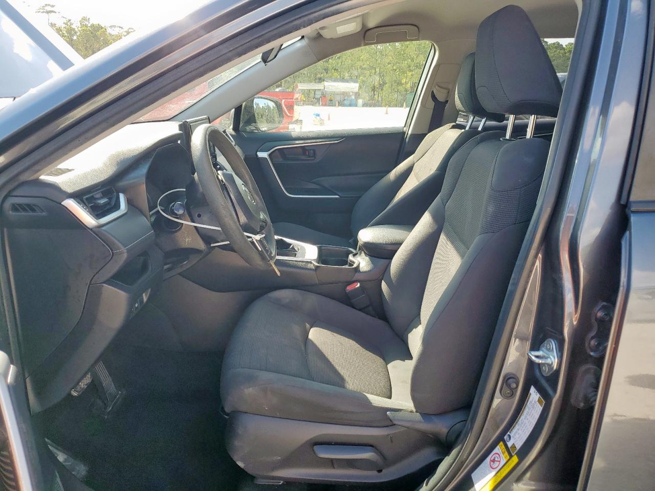 2019 Toyota Rav4 Le VIN: JTMH1RFV2KD500356 Lot: 85574065