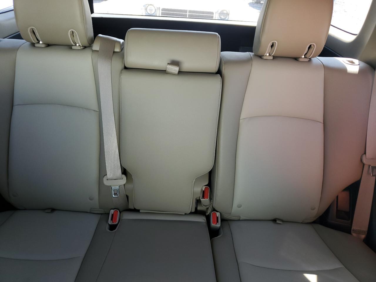 2015 Toyota 4Runner Sr5/Sr5 Premium VIN: JTEBU5JR2F5248927 Lot: 82415705