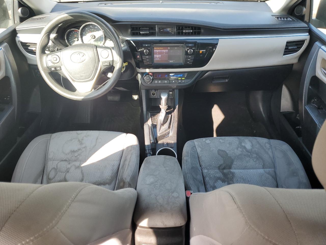 2016 Toyota Corolla L VIN: 5YFBURHE4GP433287 Lot: 82174105