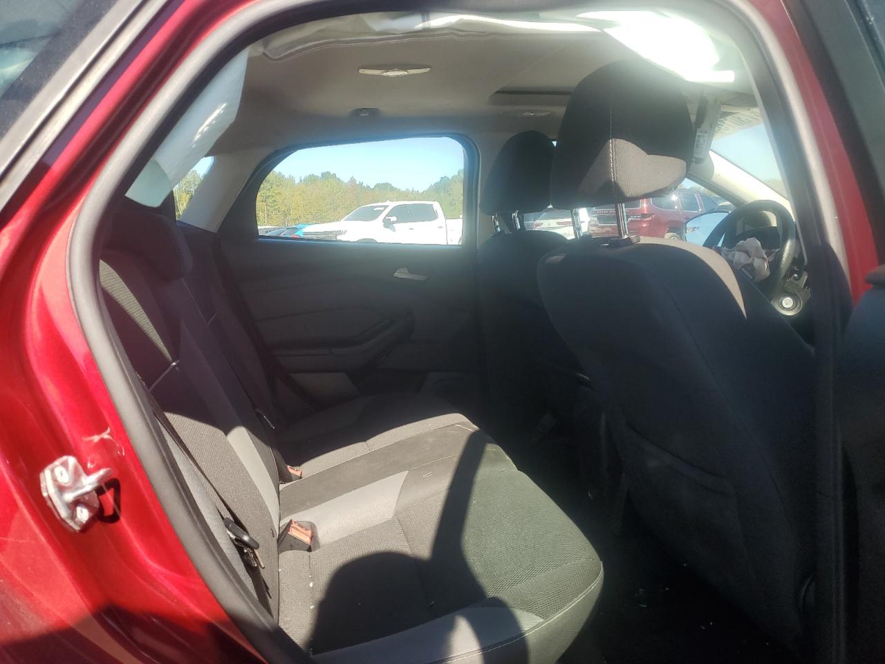 2014 Ford Focus Se VIN: 1FADP3K28EL446003 Lot: 84730165