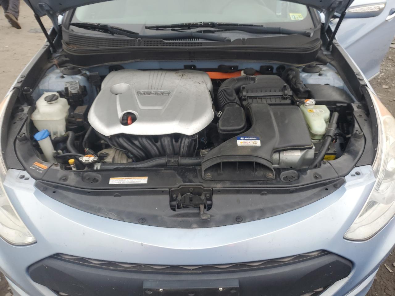 2015 Hyundai Sonata Hybrid VIN: KMHEC4A48FA130645 Lot: 82487085