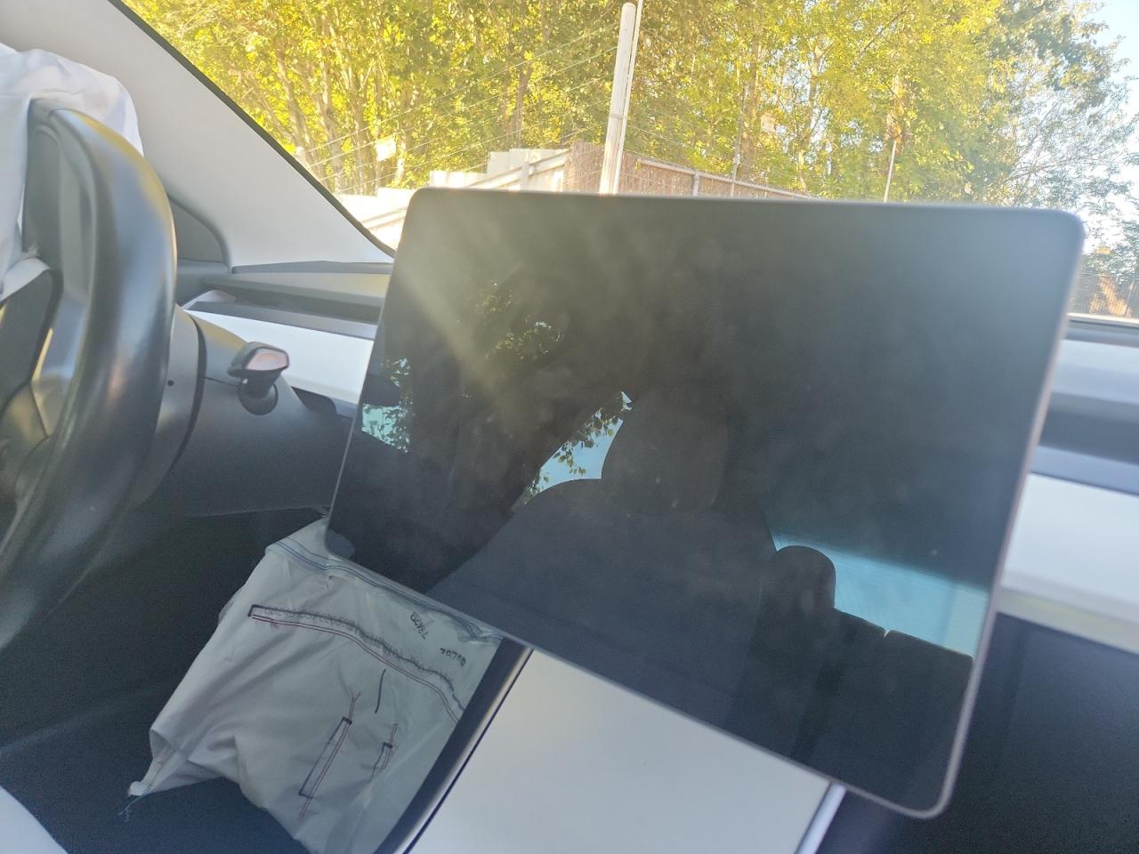 2018 Tesla Model 3 VIN: 5YJ3E1EA4JF169480 Lot: 82400465