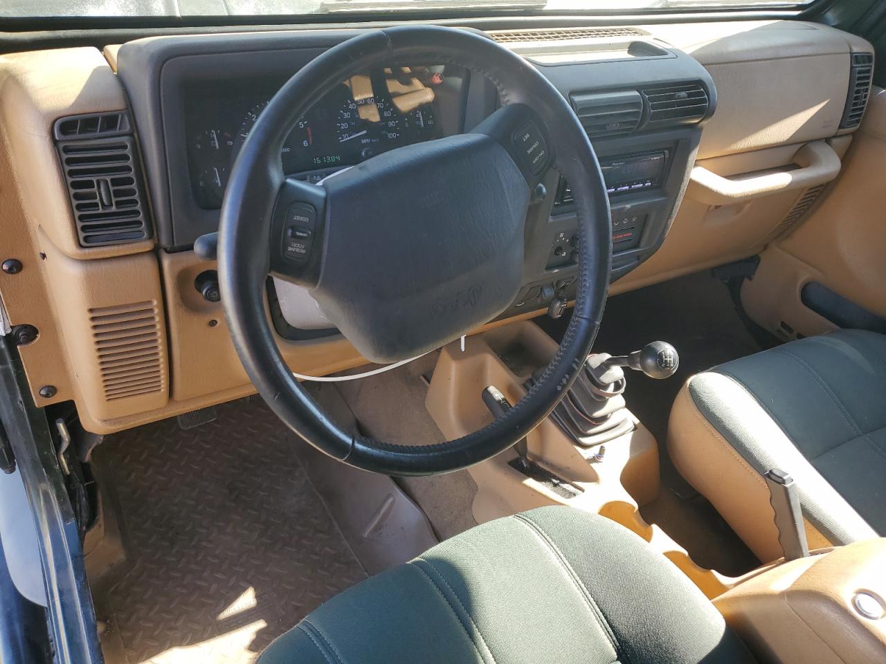 1998 Jeep Wrangler / Tj Sport VIN: 1J4FY19S4WP737970 Lot: 90540545