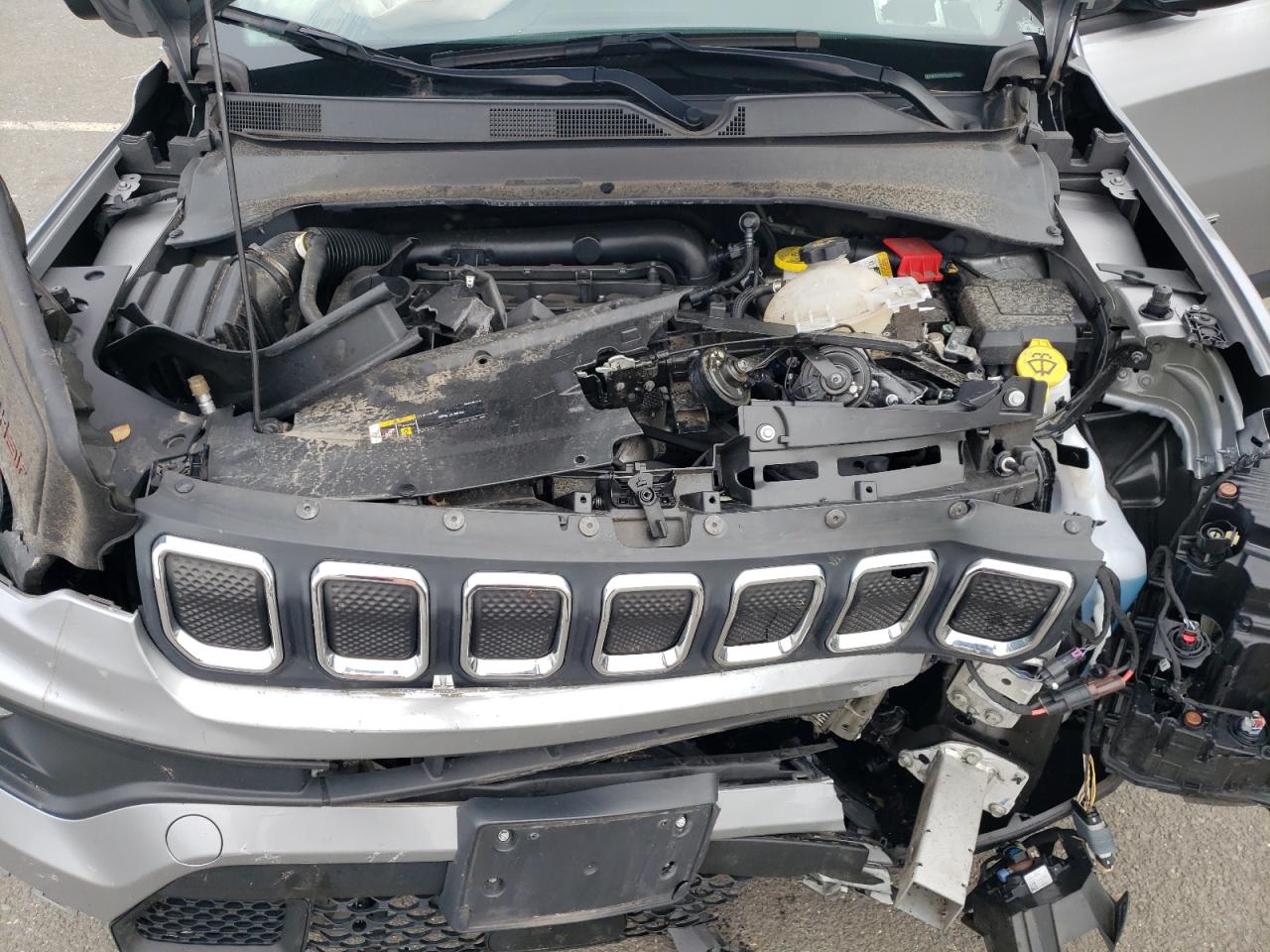 2022 Jeep Compass Latitude VIN: 3C4NJDBB6NT223887 Lot: 86069525