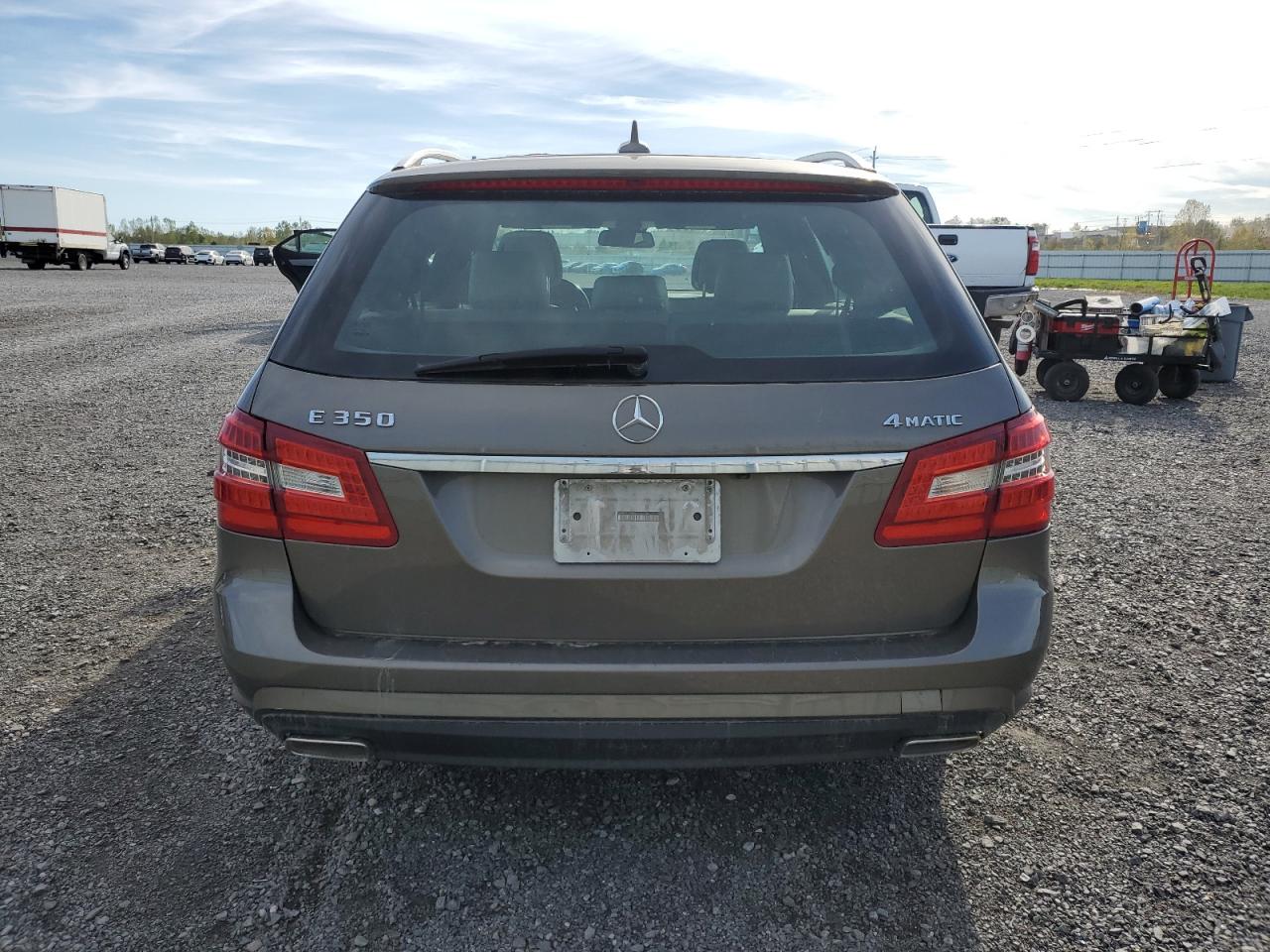 2011 Mercedes-Benz E 350 4Matic Wagon VIN: WDDHH8HB6BA266366 Lot: 85936175