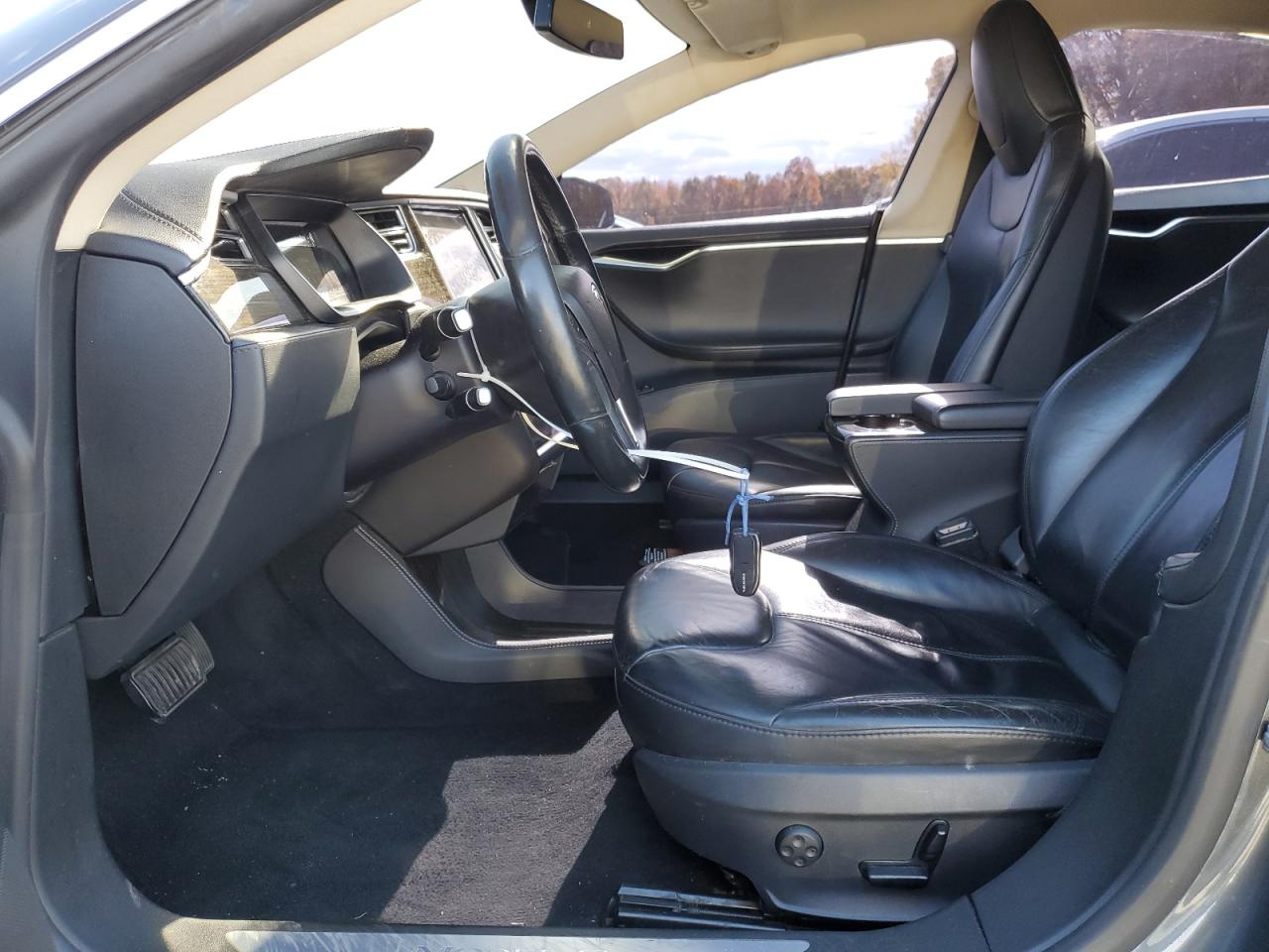 2015 Tesla Model S 85D VIN: 5YJSA1H29FF081284 Lot: 89529445