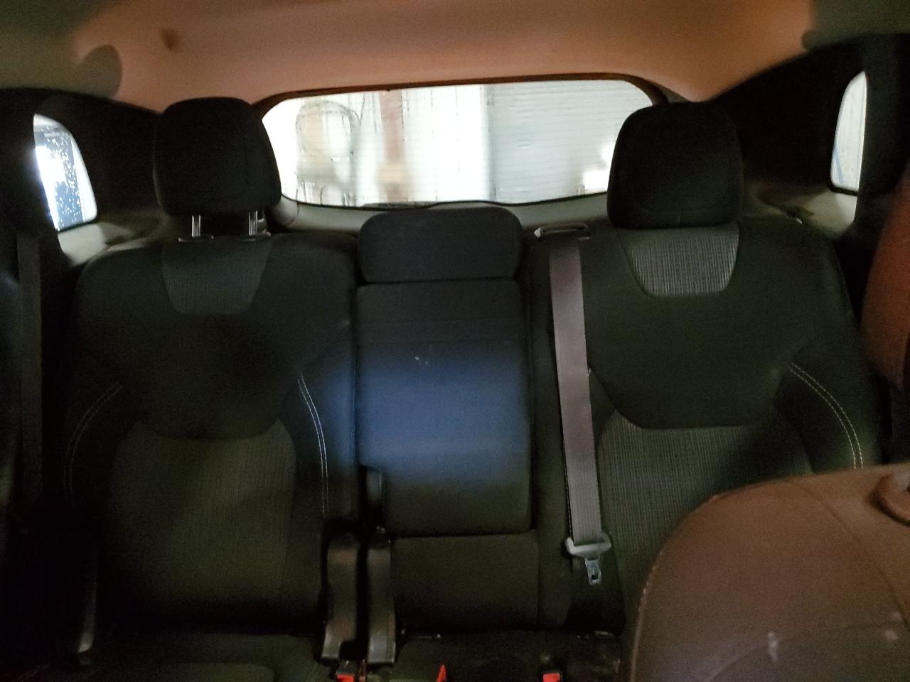 2015 Jeep Cherokee Latitude VIN: 1C4PJMCS8FW511400 Lot: 84751545