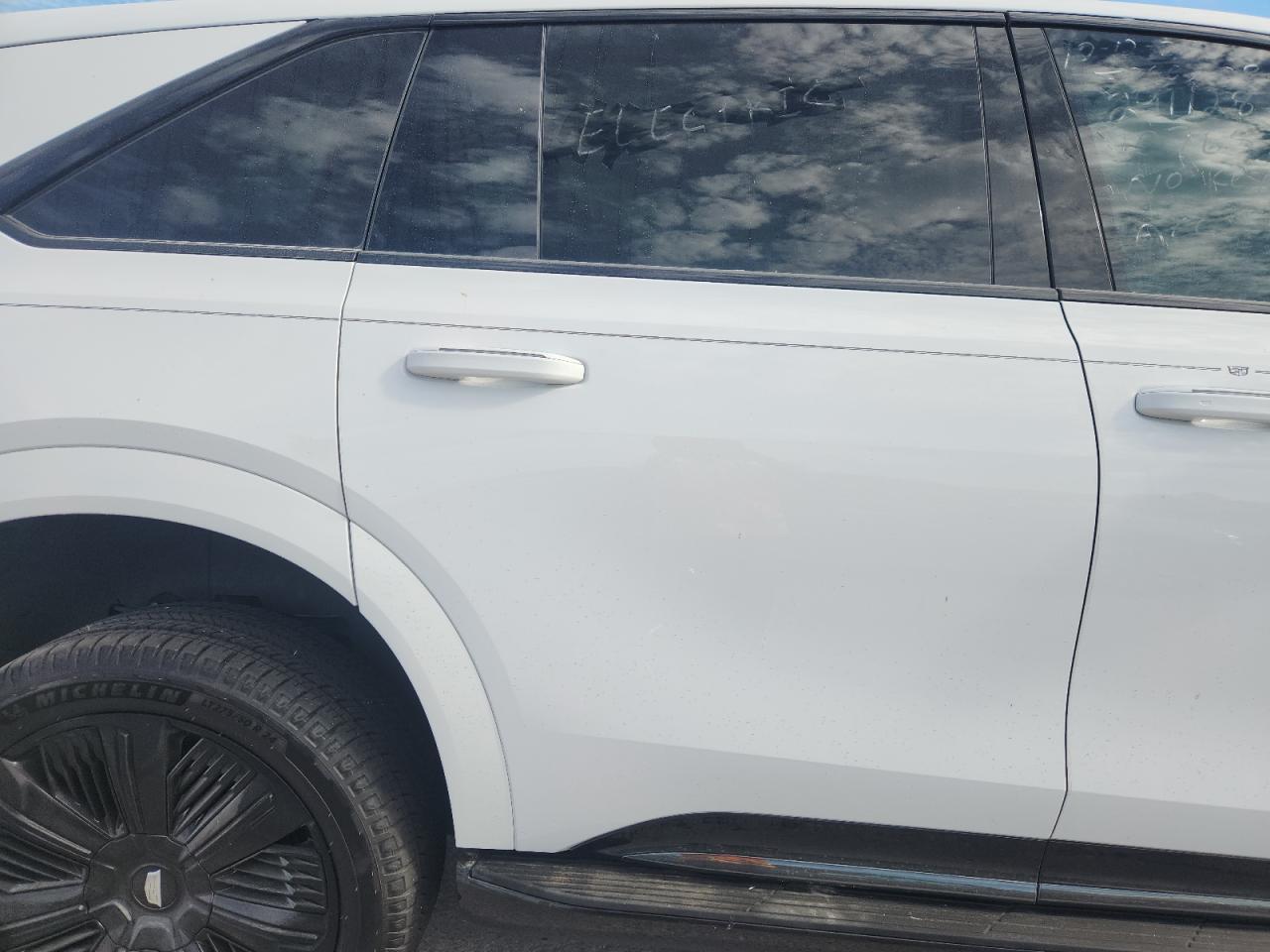 2025 Cadillac Escalade Iq Sport-1 VIN: 1GYTEEKL2SU107687 Lot: 86824175