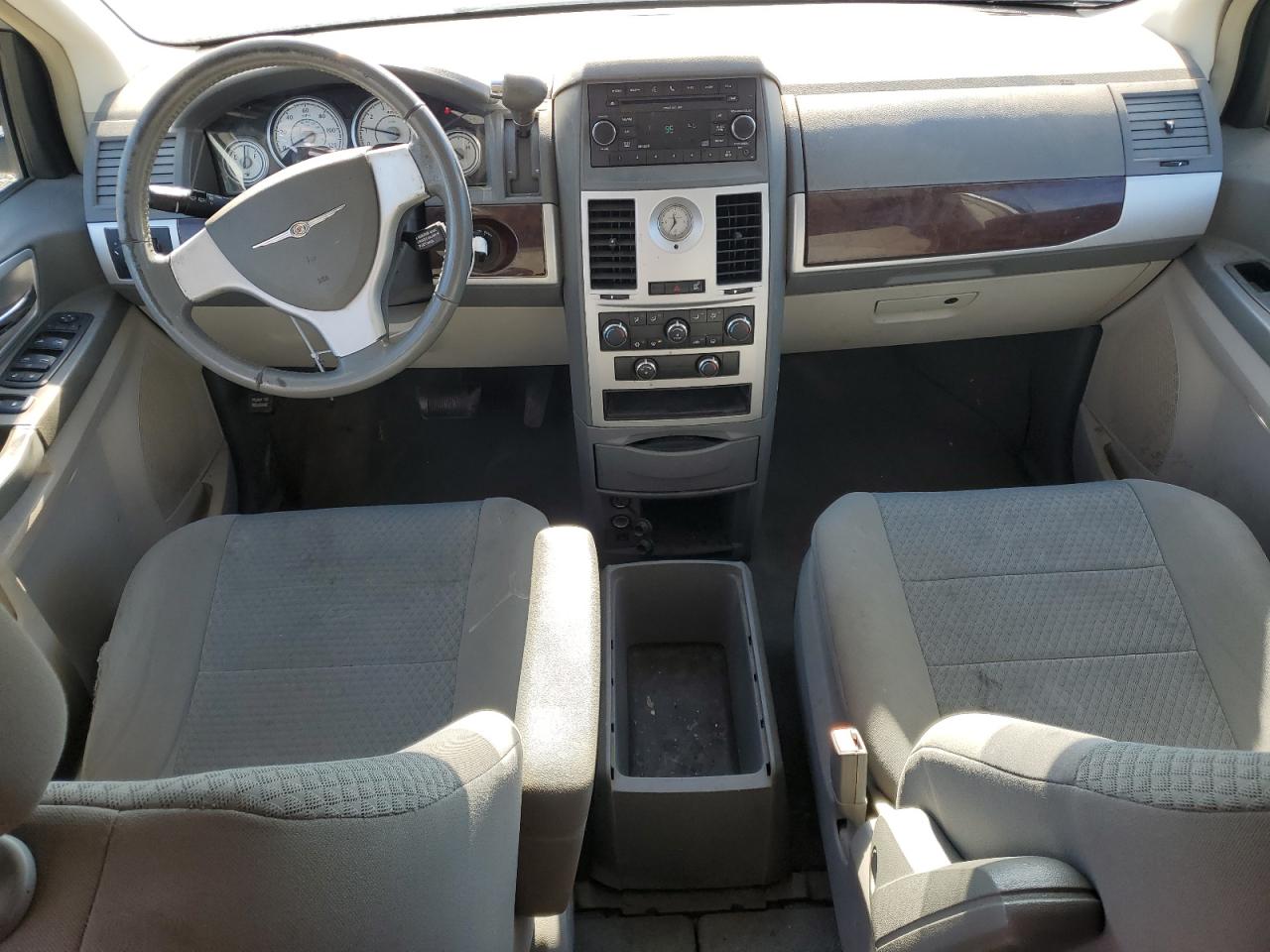 2010 Chrysler Town & Country Touring VIN: 2A4RR5D18AR440952 Lot: 84776445