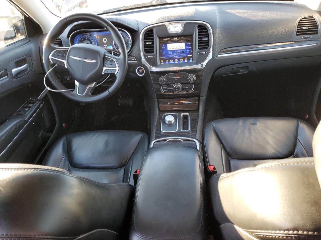 2016 Chrysler 300 Limited VIN: 2C3CCARG7GH117059 Lot: 90415195