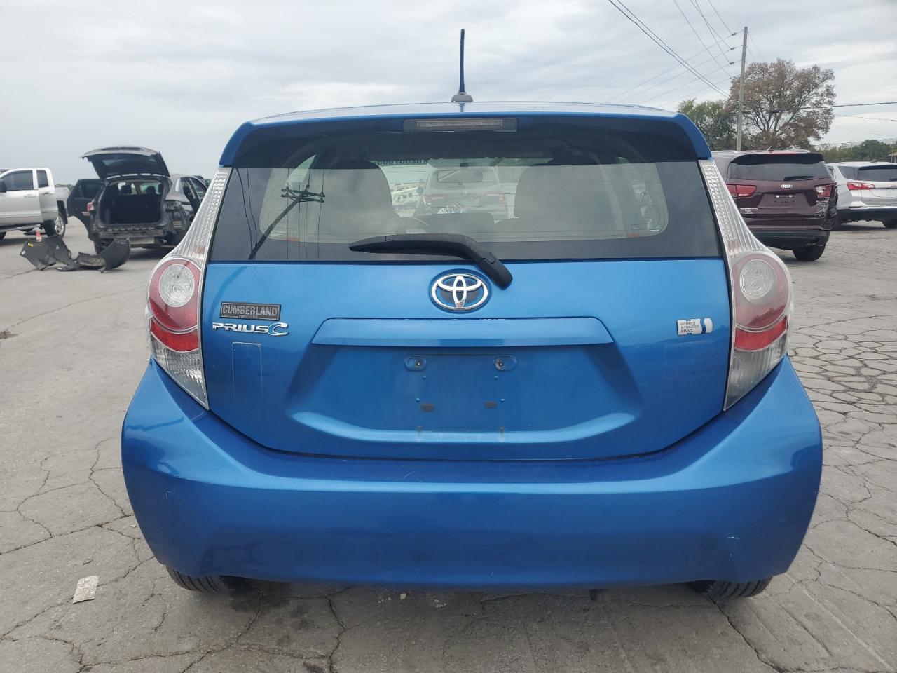 2013 Toyota Prius C VIN: JTDKDTB31D1052016 Lot: 82007865