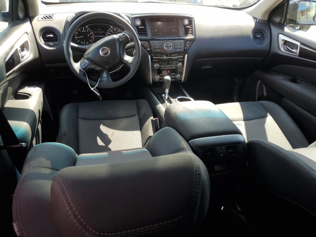 2017 Nissan Pathfinder S VIN: 5N1DR2MN9HC605262 Lot: 86232045