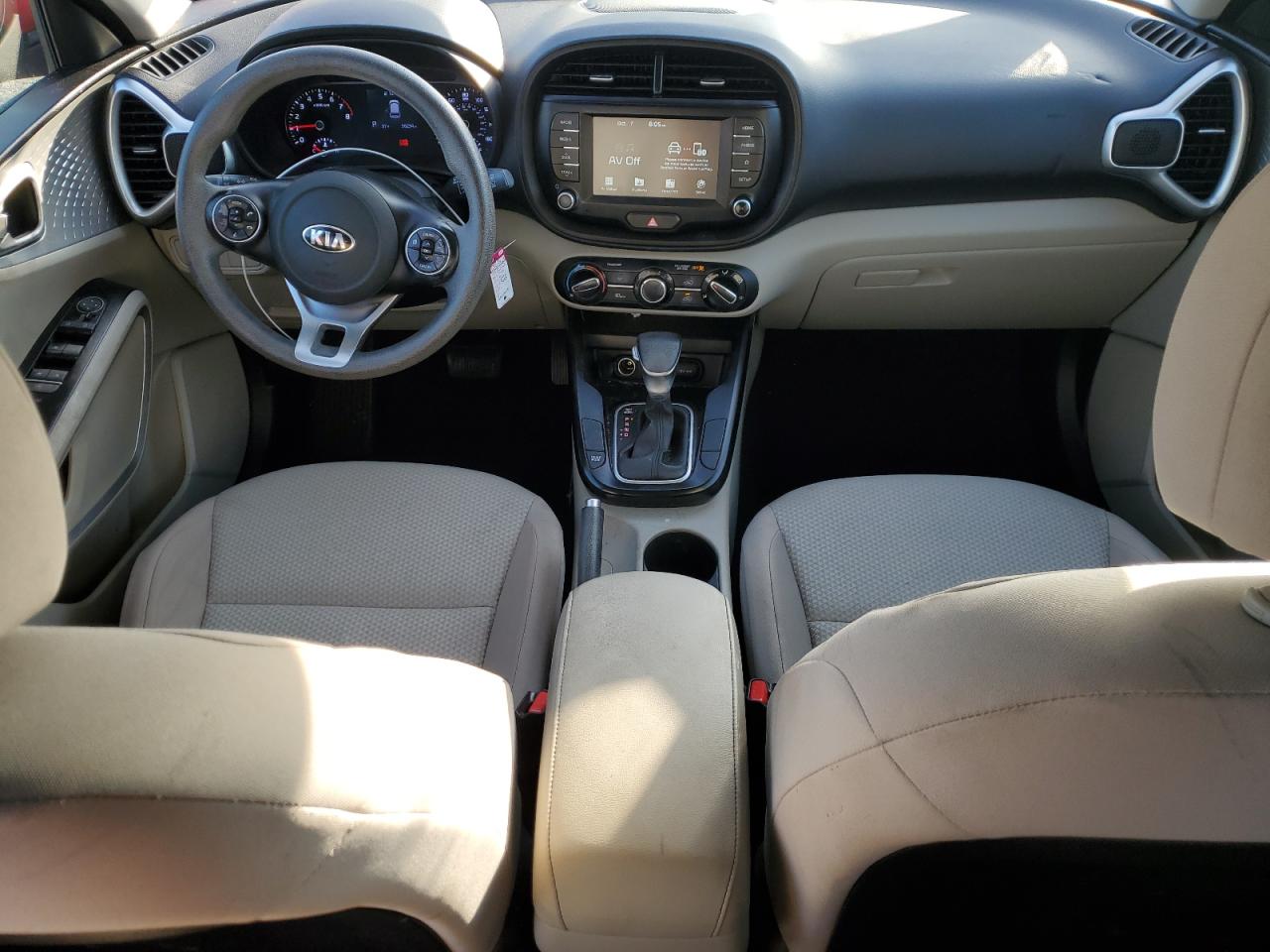 2020 Kia Soul Lx VIN: KNDJ23AU7L7720795 Lot: 82313495