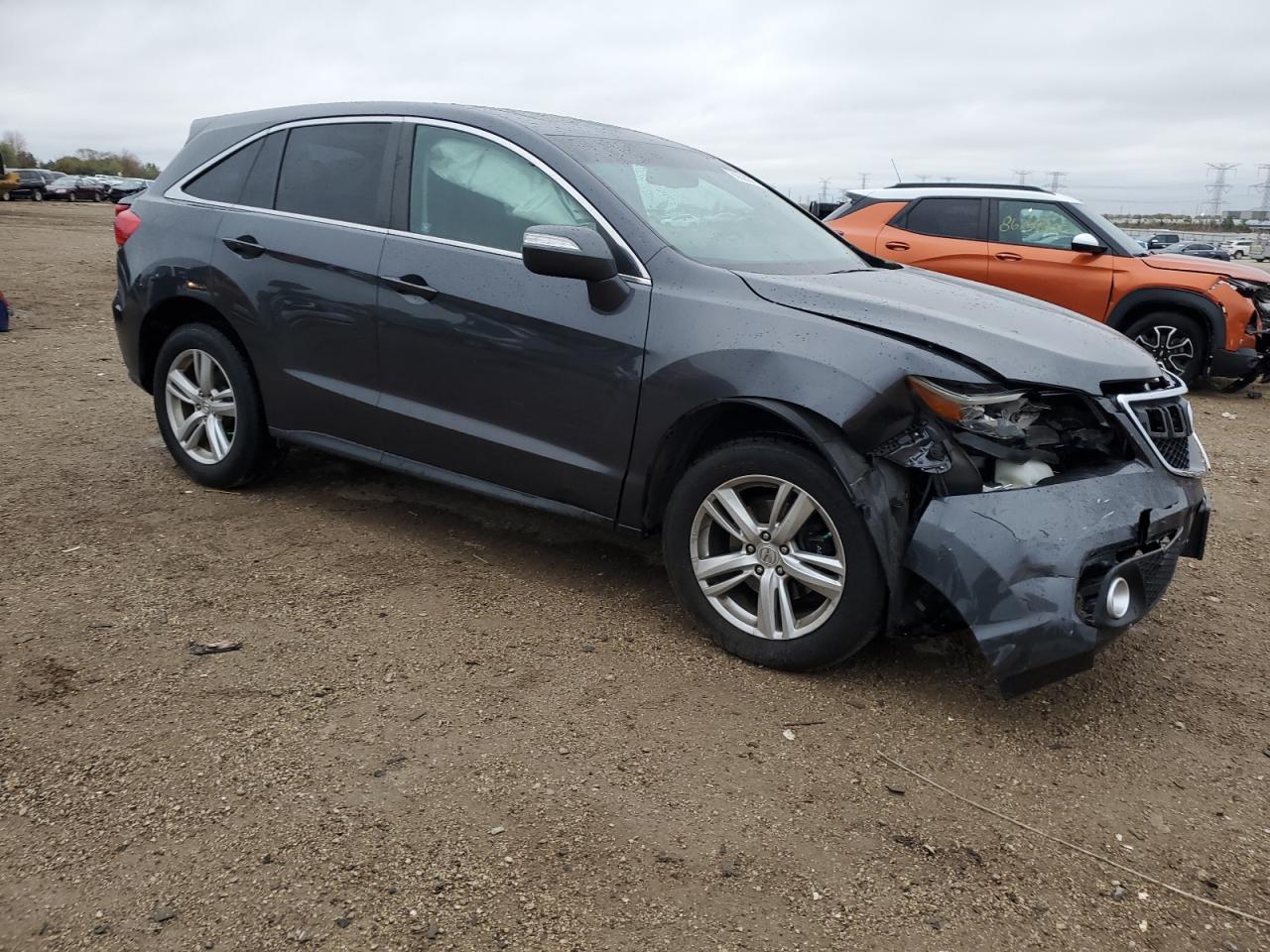 Фото: 5J8TB4H52DL005561