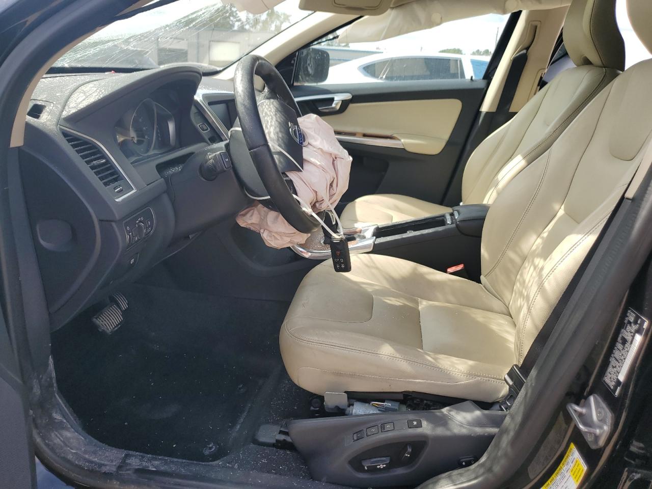 2017 Volvo Xc60 T5 Inscription VIN: YV440MDU2H2018759 Lot: 85181315