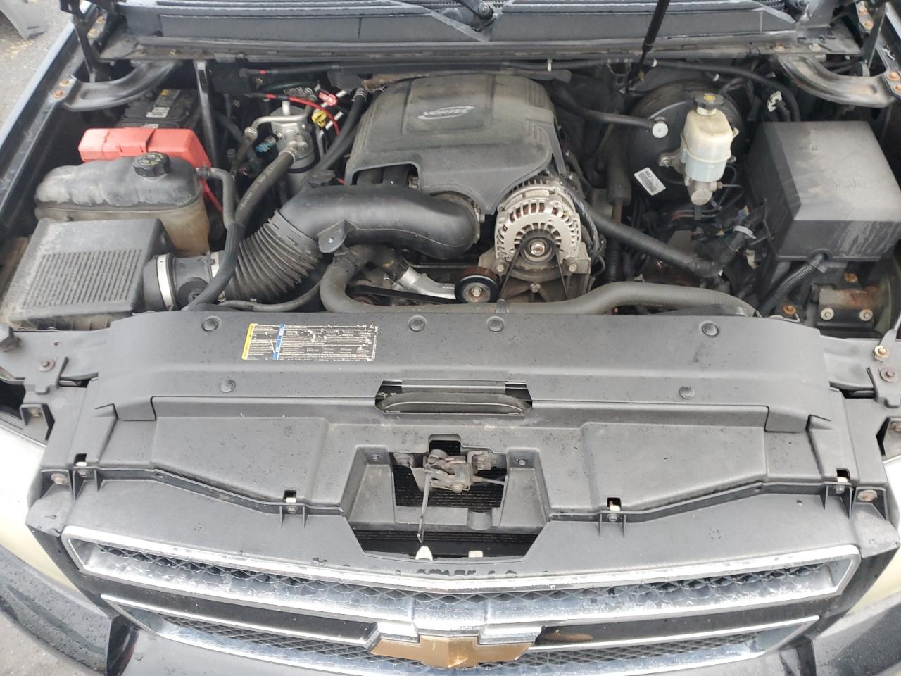 2007 Chevrolet Suburban K1500 VIN: 1GNFK163X7J175993 Lot: 82354525