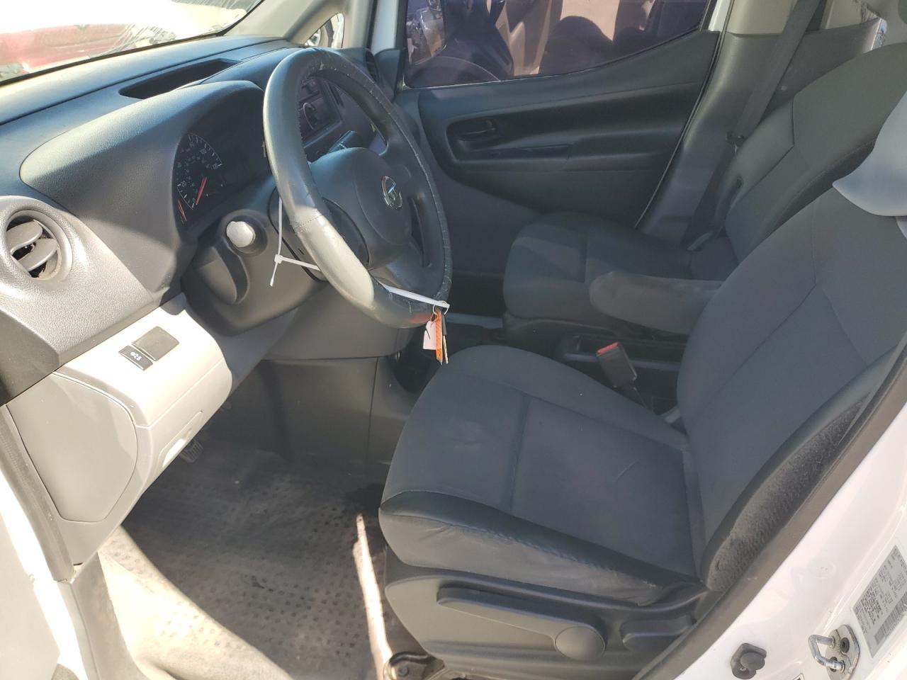 2015 Nissan Nv200 2.5S VIN: 3N6CM0KN2FK730789 Lot: 81950165