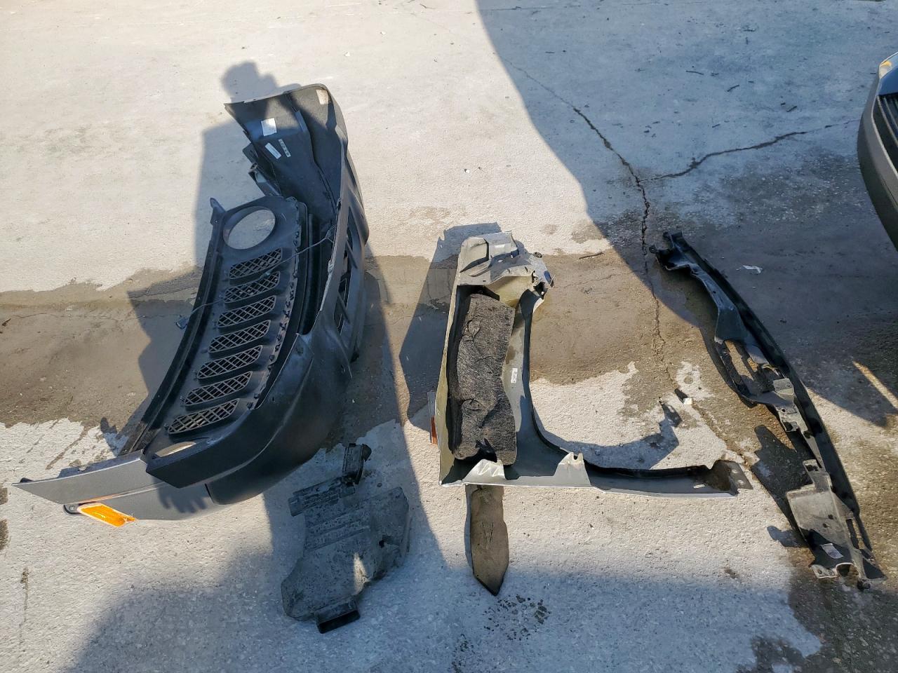 2015 Jeep Patriot Sport VIN: 1C4NJPBA2FD178236 Lot: 85939785