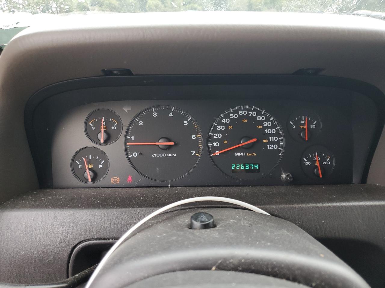 2000 Jeep Grand Cherokee Laredo VIN: 1J4G248N0YC411094 Lot: 84775445