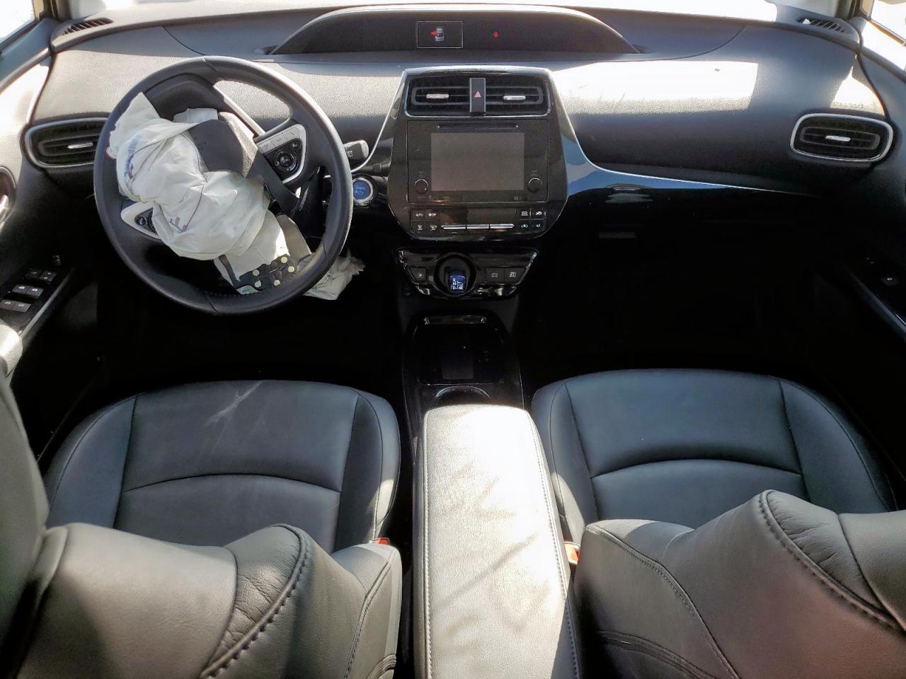 2017 Toyota Prius VIN: JTDKARFU8H3037229 Lot: 82437685