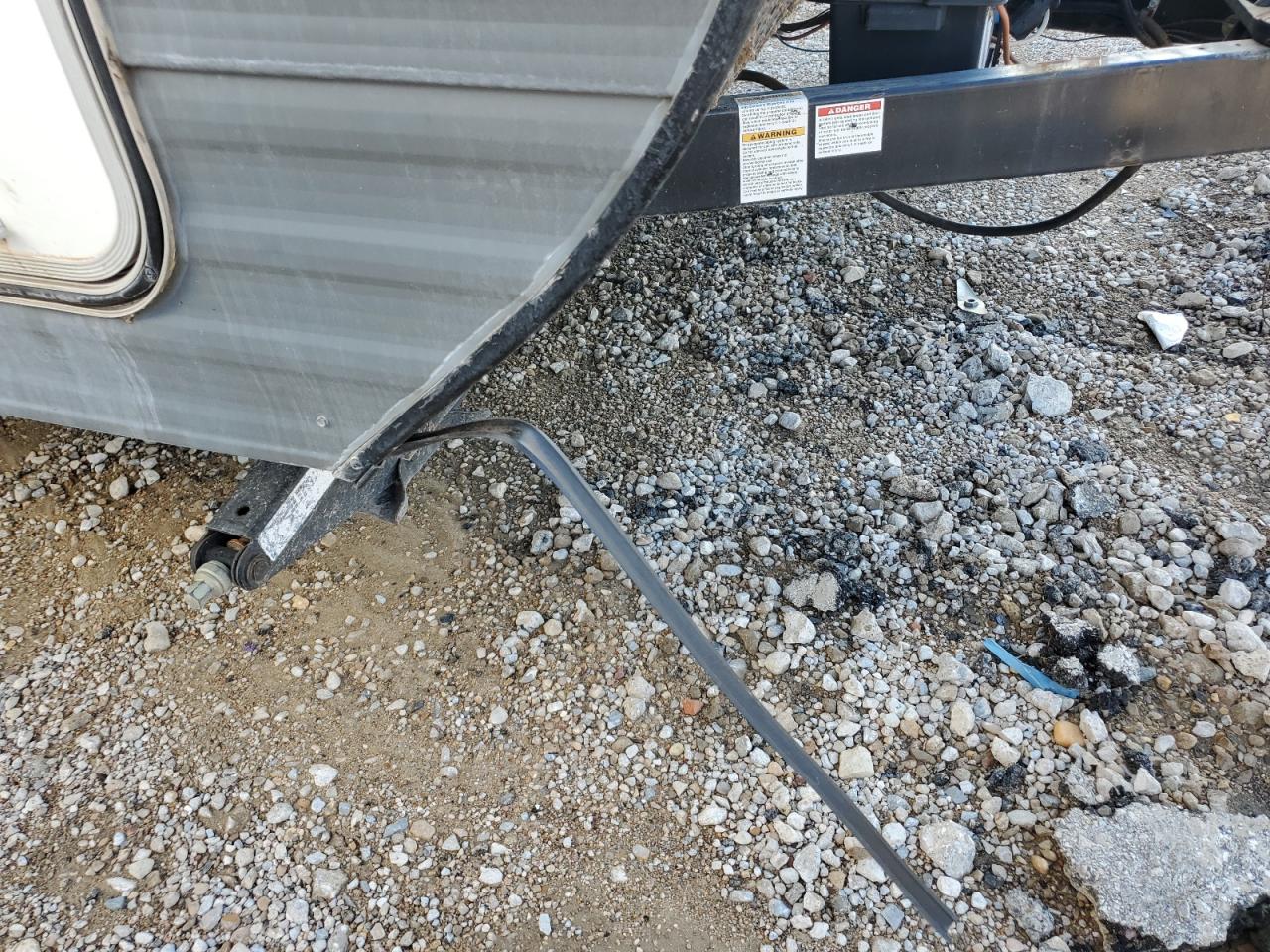 2018 Gulf Stream Kingsport VIN: 1NL1GTR27J1129042 Lot: 82458025