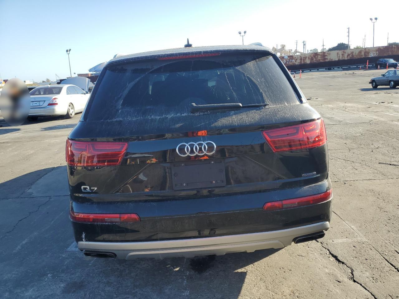 2017 Audi Q7 Premium VIN: WA1AHAF70HD040178 Lot: 89881835