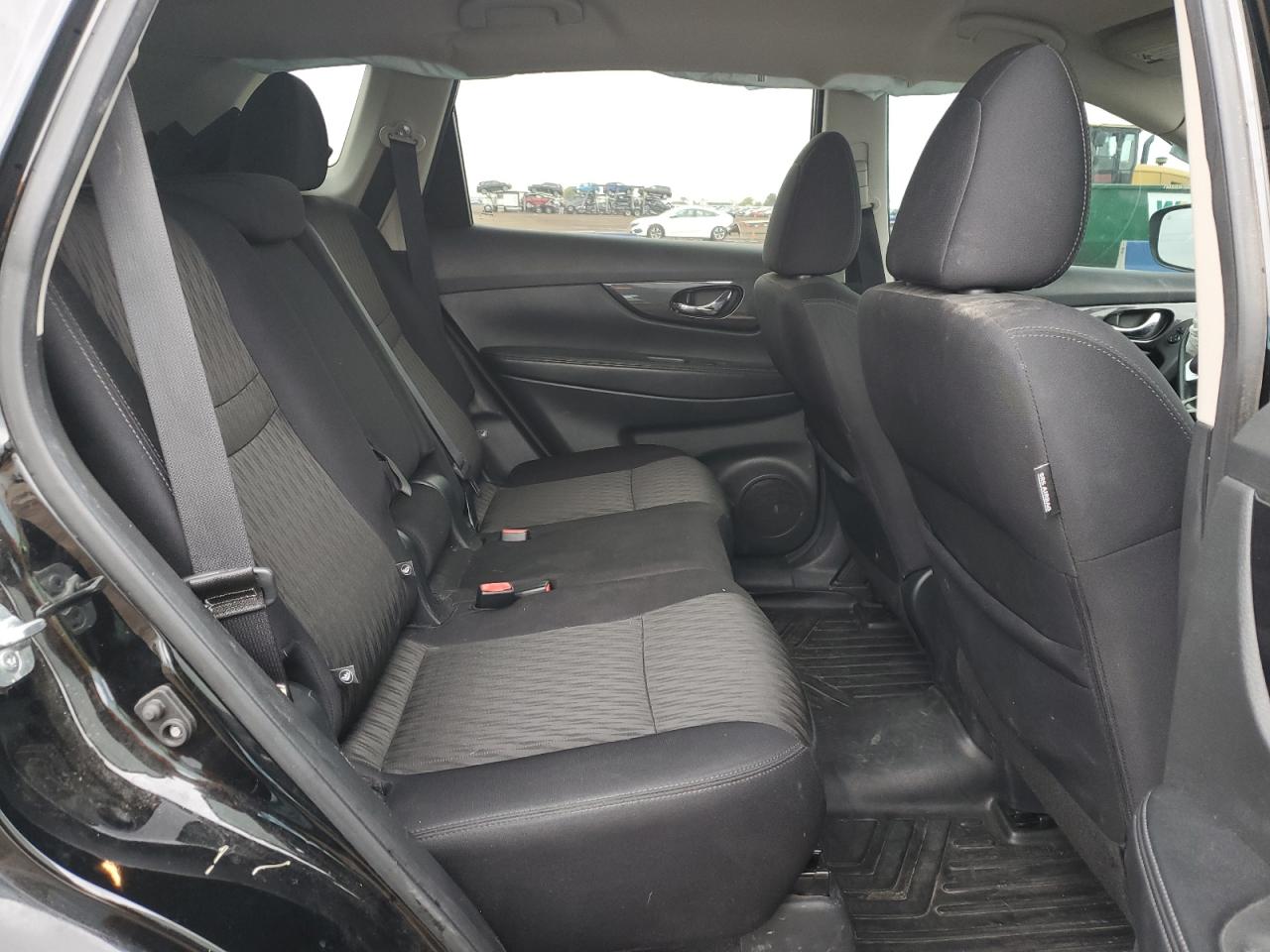 2018 Nissan Rogue S VIN: 5N1AT2MV4JC751529 Lot: 82274275