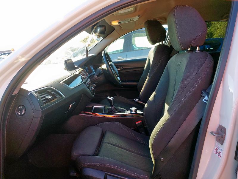 2019 BMW 118D SPORT 