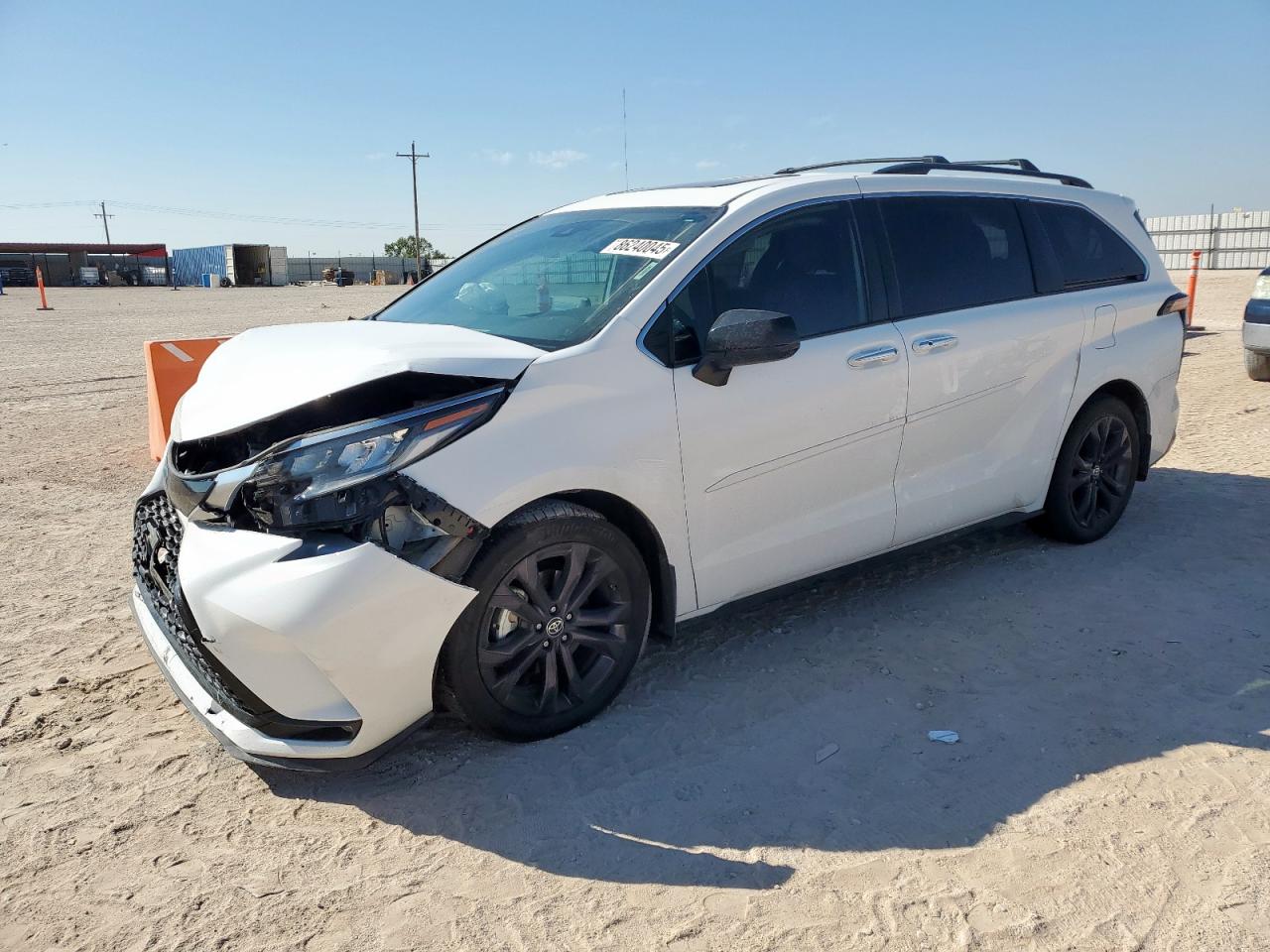 2022 Toyota Sienna Xse