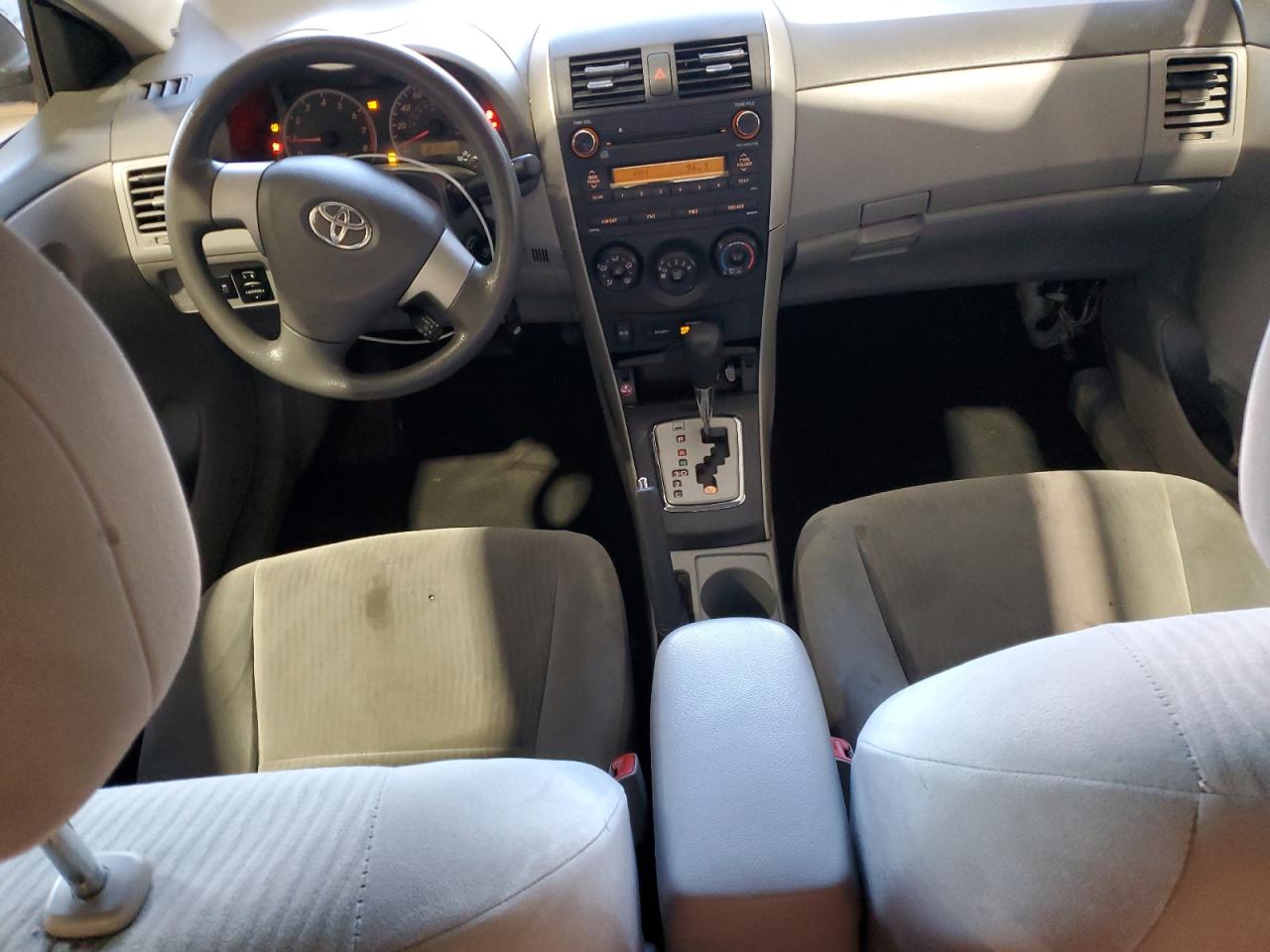 2010 Toyota Corolla Base VIN: 1NXBU4EE3AZ184980 Lot: 84976365