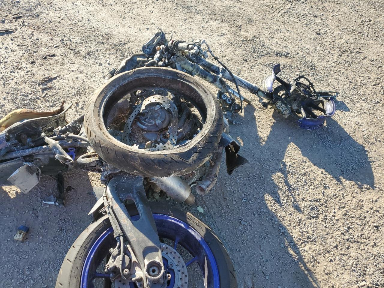 2024 Yamaha Yzfr7 VIN: JYARM38E1RA014389 Lot: 89671735