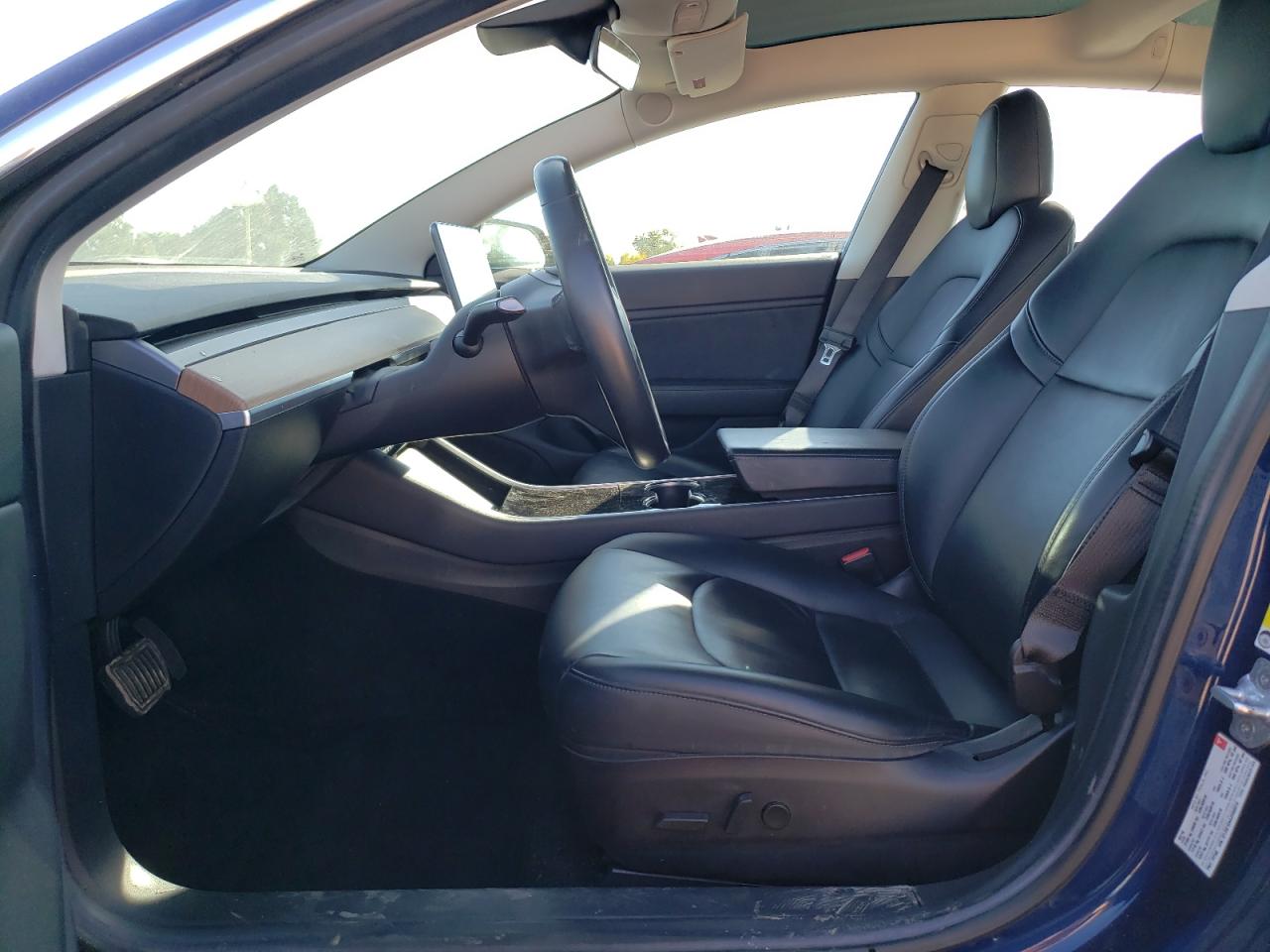 2018 Tesla Model 3 VIN: 5YJ3E1EA0JF008074 Lot: 82741035