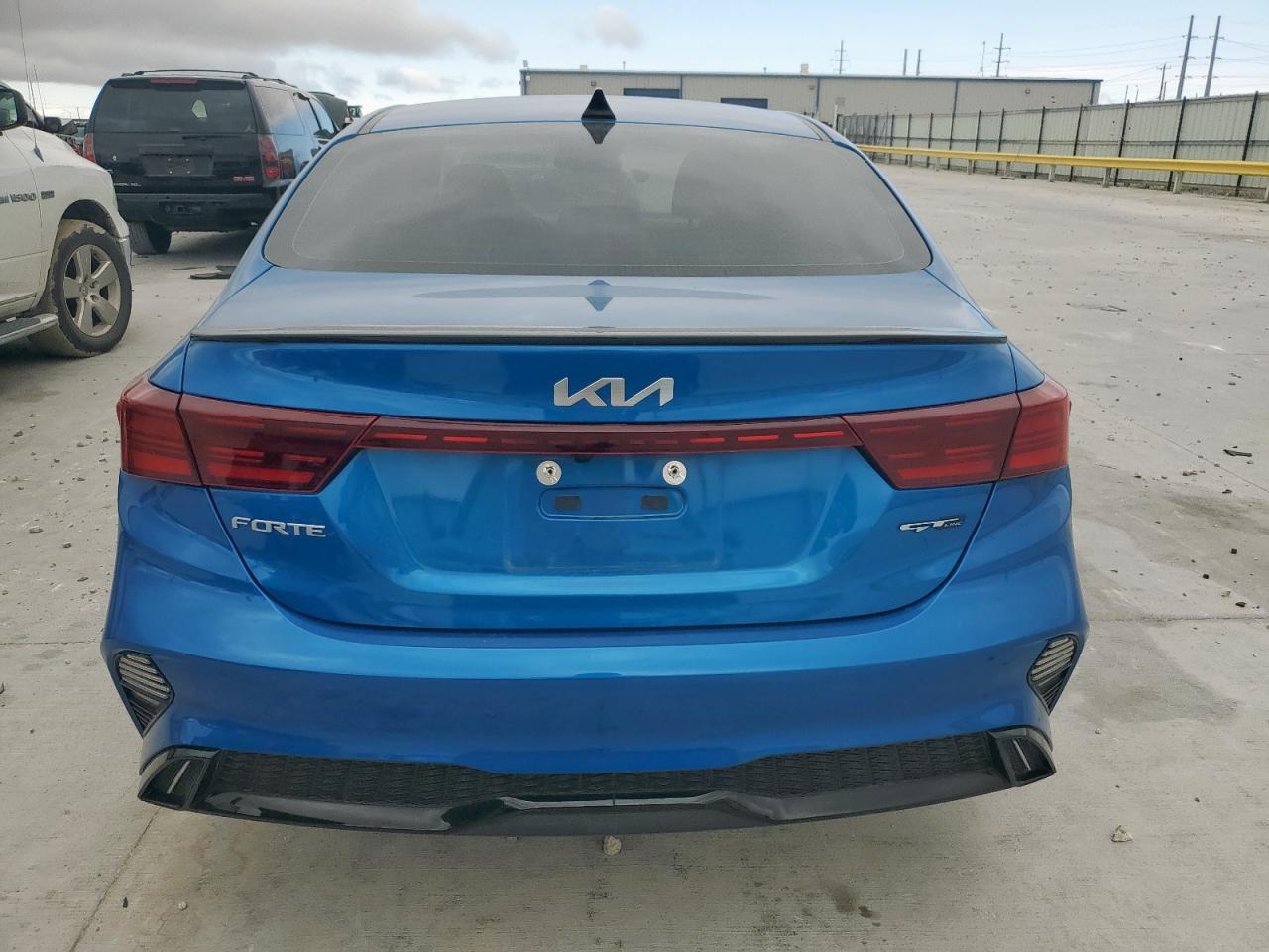 2023 Kia Forte Gt Line VIN: 3KPF54AD4PE644798 Lot: 90297905