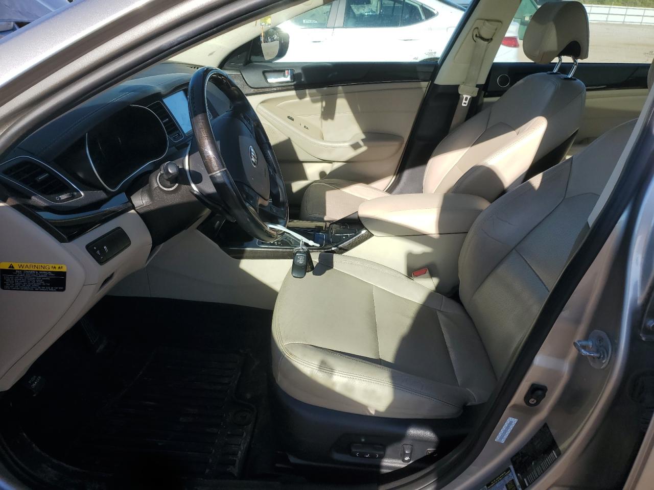 2015 Kia Cadenza Premium VIN: KNALN4D74F5171596 Lot: 87361145