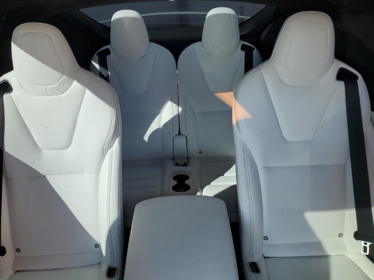 2018 Tesla Model X VIN: 5YJXCBE43JF126966 Lot: 85495395