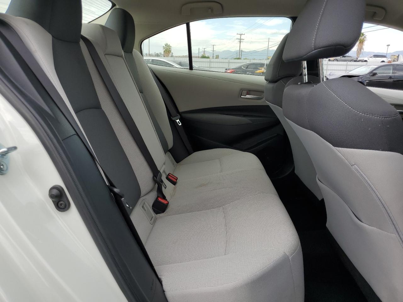 2021 Toyota Corolla Le VIN: JTDEPMAE2MJ142708 Lot: 86094785