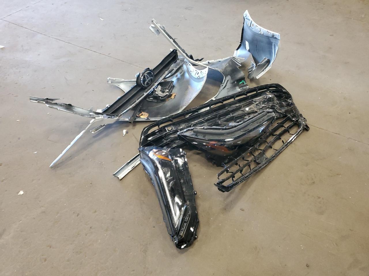 2024 Toyota Grand Highlander Xle VIN: 5TDACAB5XRS024777 Lot: 82285815