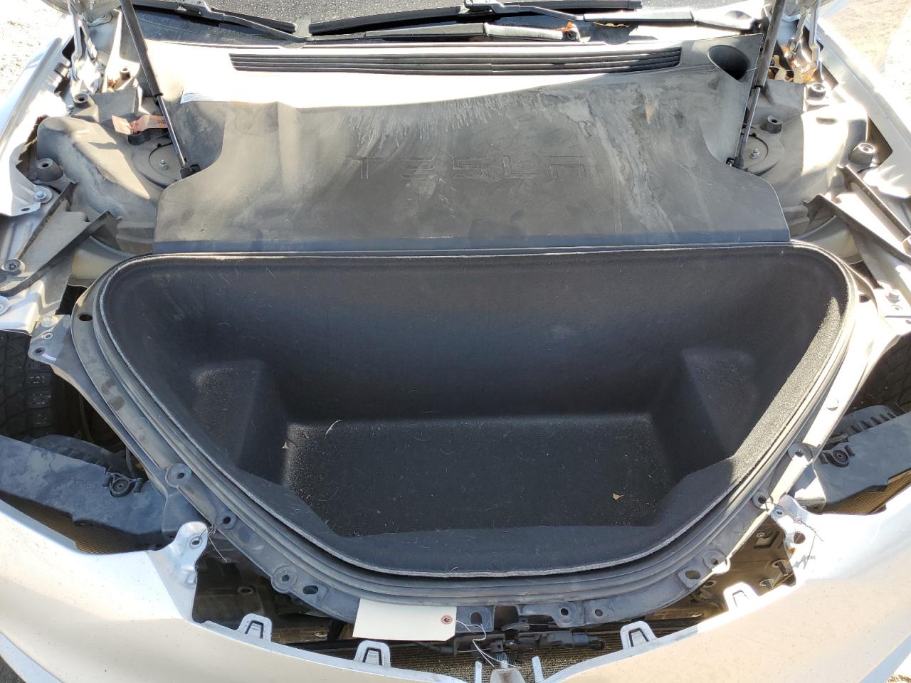 2016 Tesla Model S VIN: 5YJSA1E29GF173064 Lot: 90907985