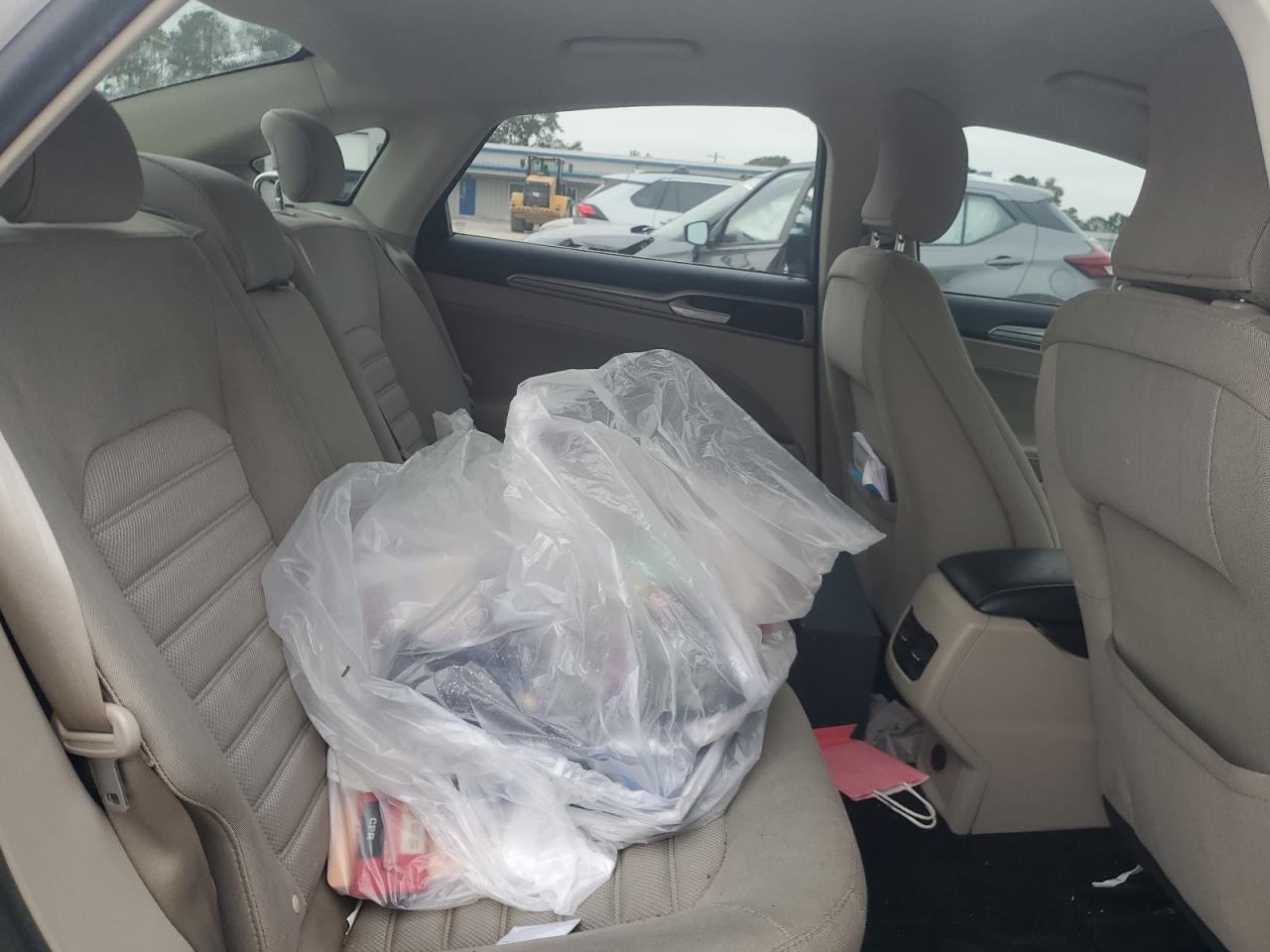 2017 Ford Fusion Se VIN: 3FA6P0H73HR339229 Lot: 90076995