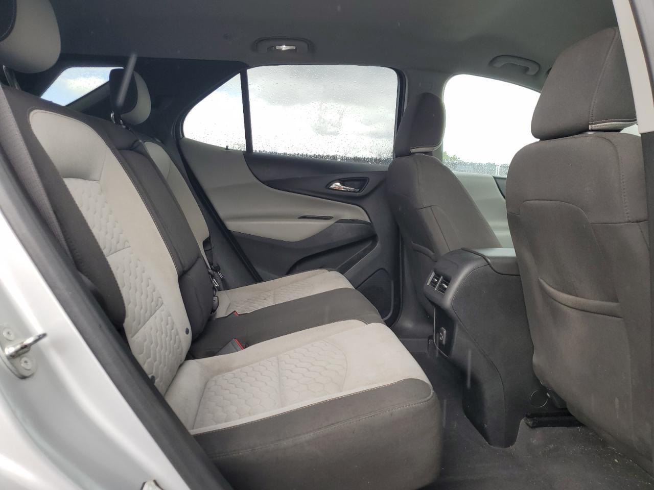 2020 Chevrolet Equinox Lt VIN: 2GNAXUEV9L6100922 Lot: 86186625