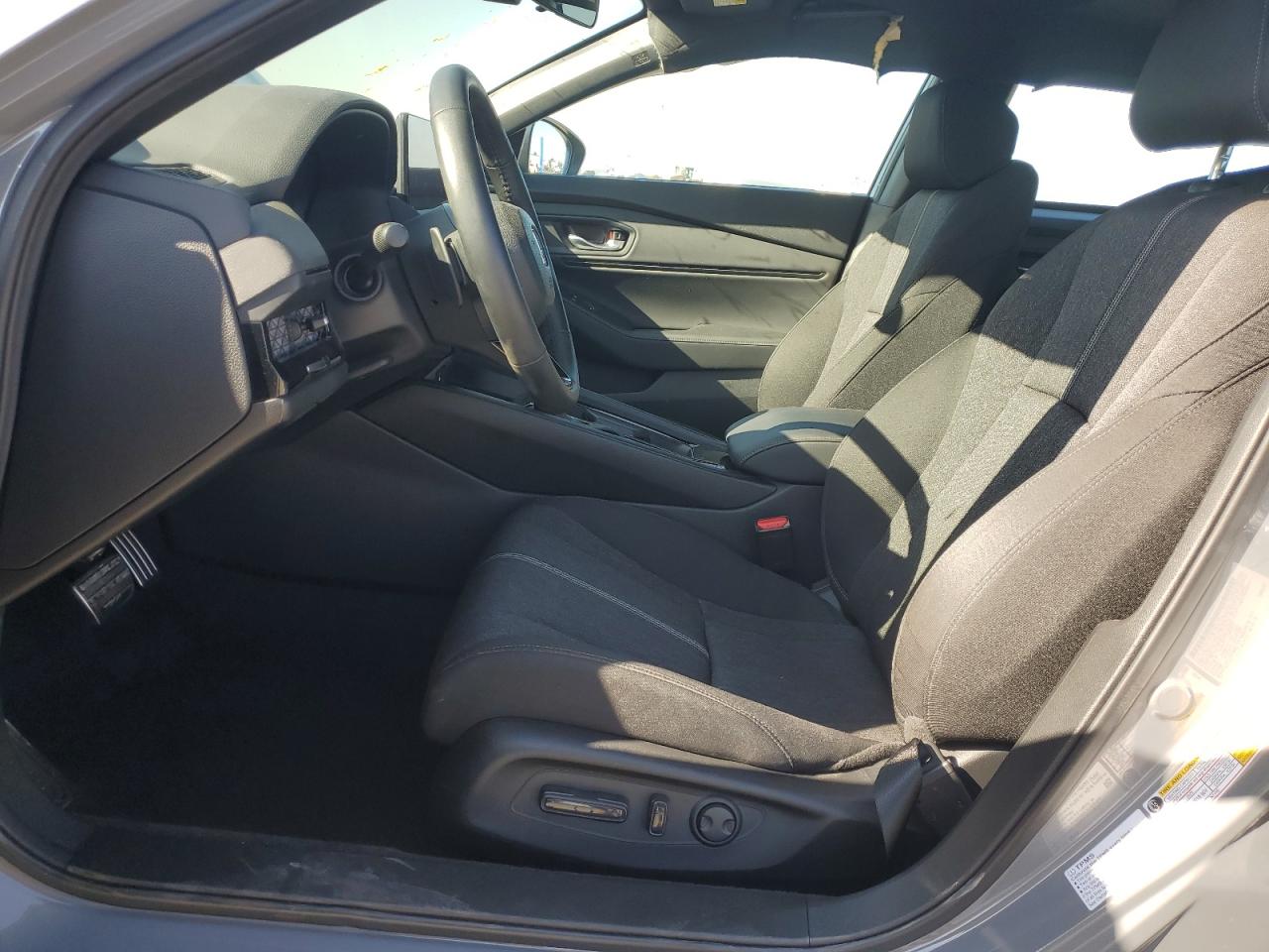 2025 Honda Accord Hybrid Sport VIN: 1HGCY2F58SA041284 Lot: 81952395