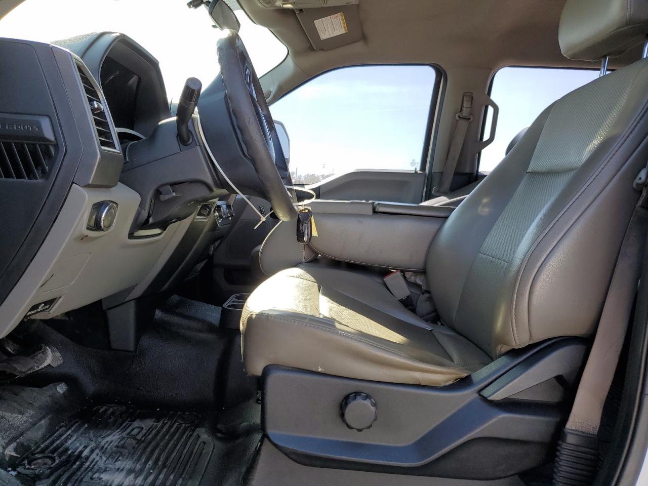 2019 Ford F350 Super Duty Utility / Service Truck VIN: 1FT8W3BT9KEG47867 Lot: 89494065