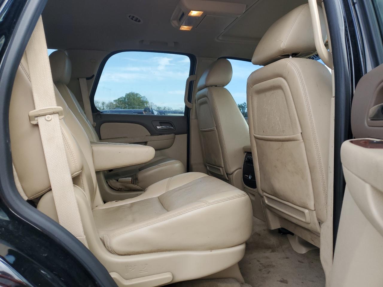 2011 Chevrolet Tahoe C1500 Ltz VIN: 1GNSCCE01BR382832 Lot: 90473005