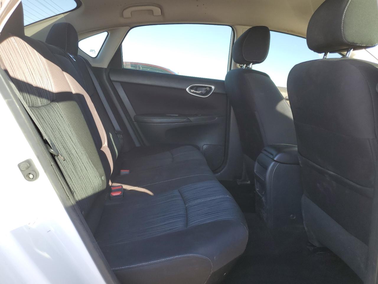 2017 Nissan Sentra S VIN: 3N1AB7AP5HL665674 Lot: 84728705