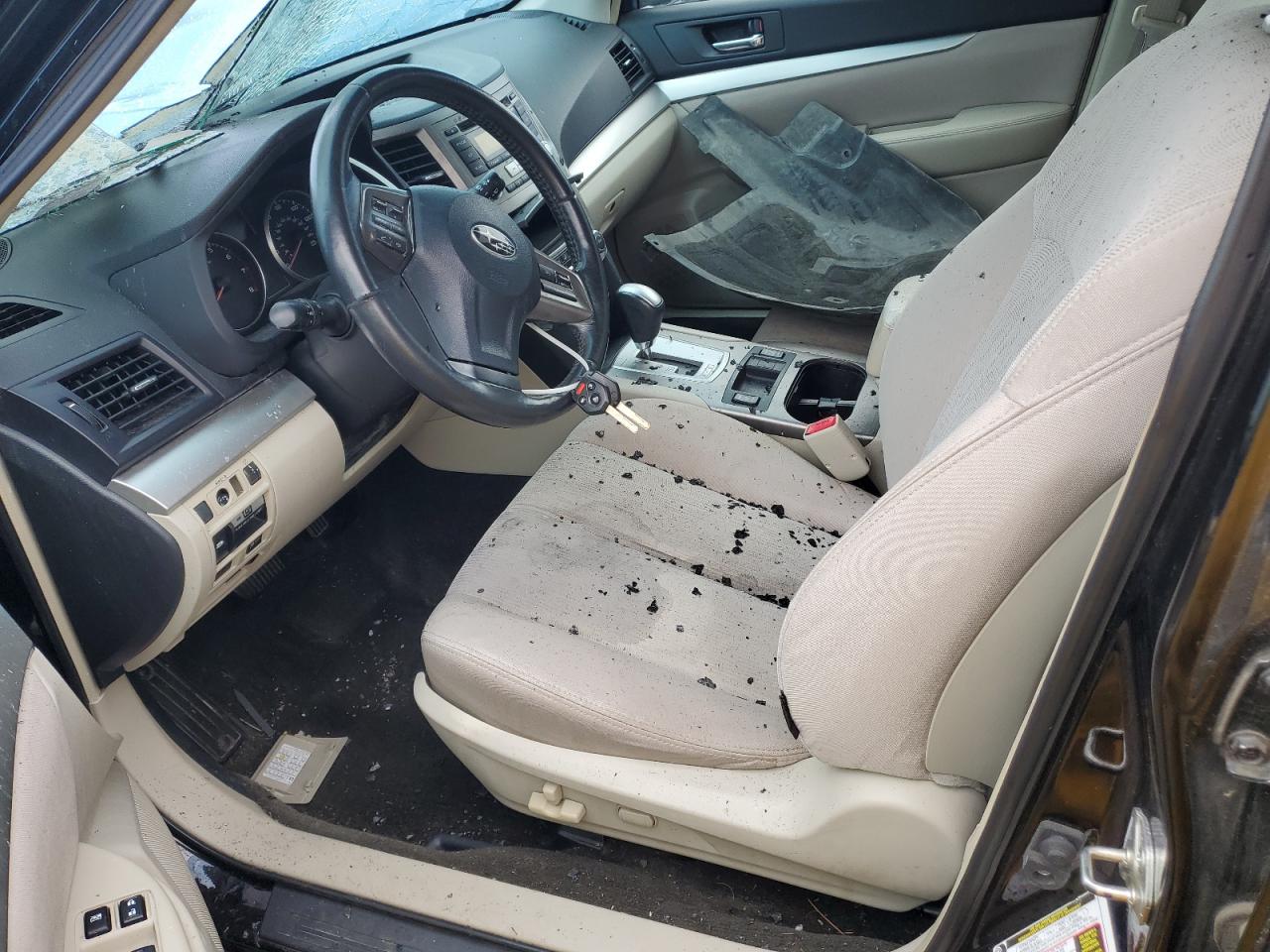 2013 Subaru Outback 2.5I Premium VIN: 4S4BRCCC5D3286806 Lot: 81643915