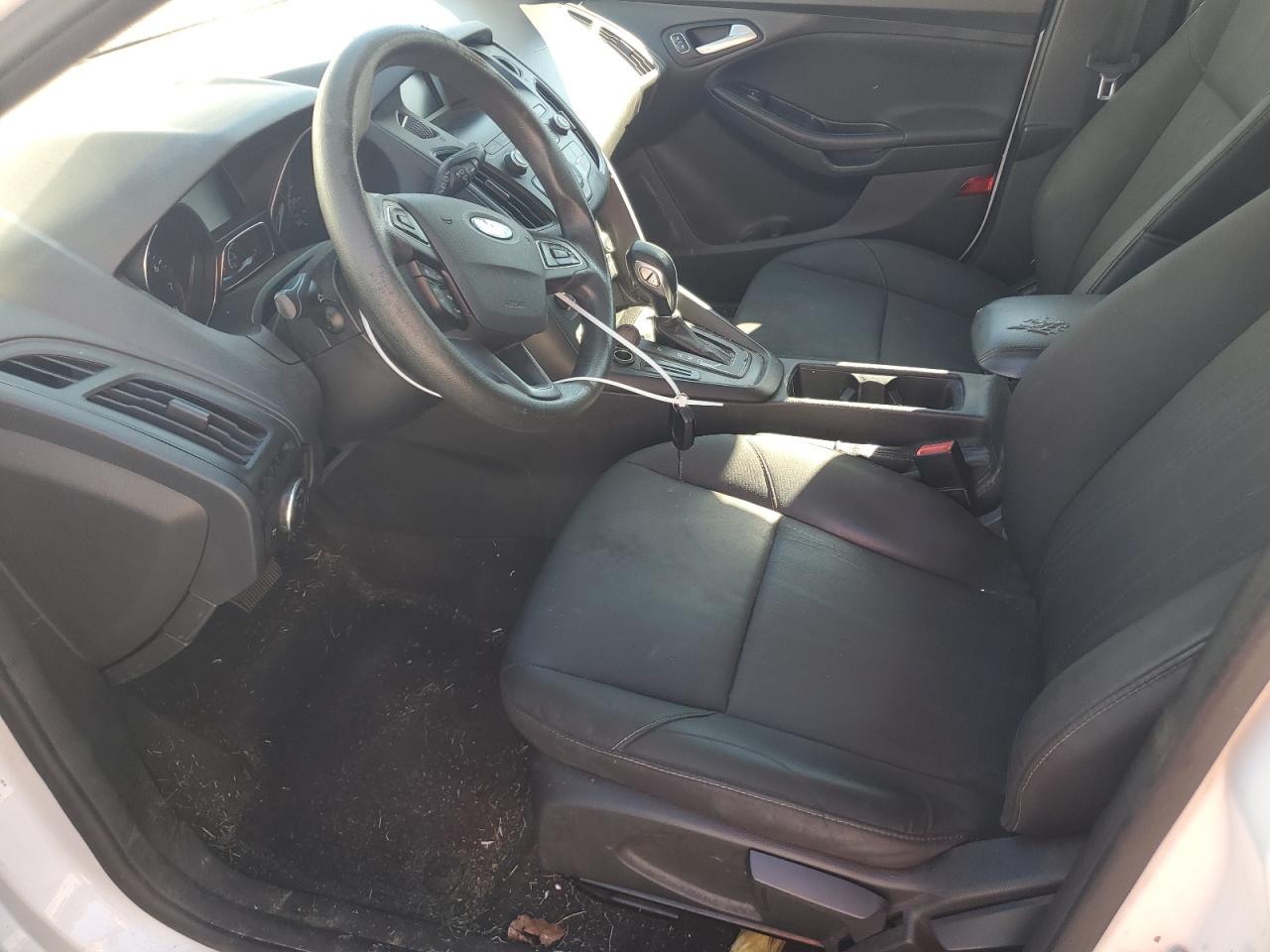 2018 Ford Focus Se VIN: 1FADP3K23JL206352 Lot: 85385155