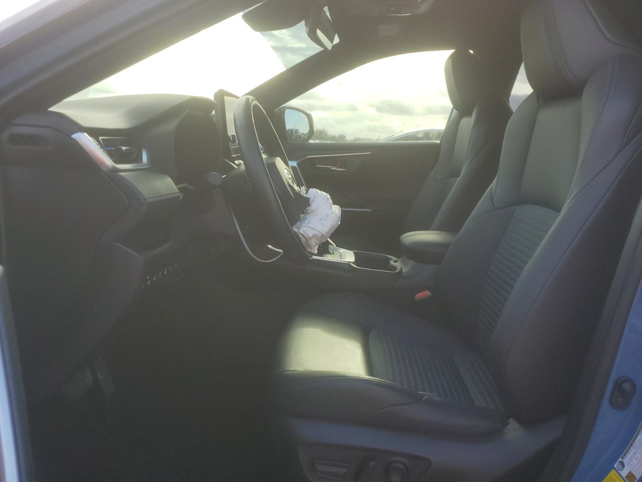 2024 Toyota Rav4 Xse VIN: JTME6RFV3RD561181 Lot: 82175295