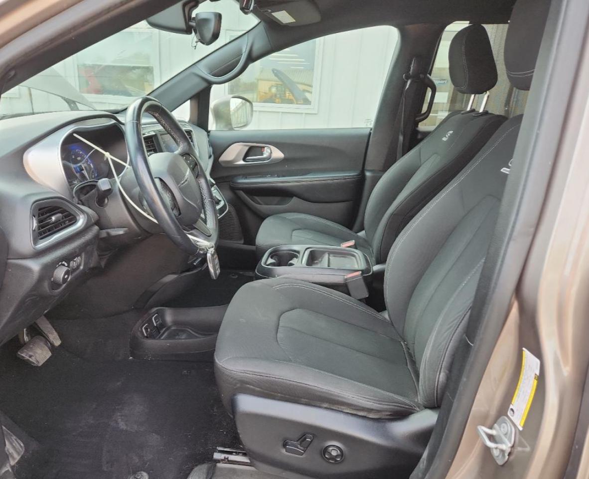 2018 Chrysler Pacifica Touring Plus VIN: 2C4RC1FGXJR332687 Lot: 89817895